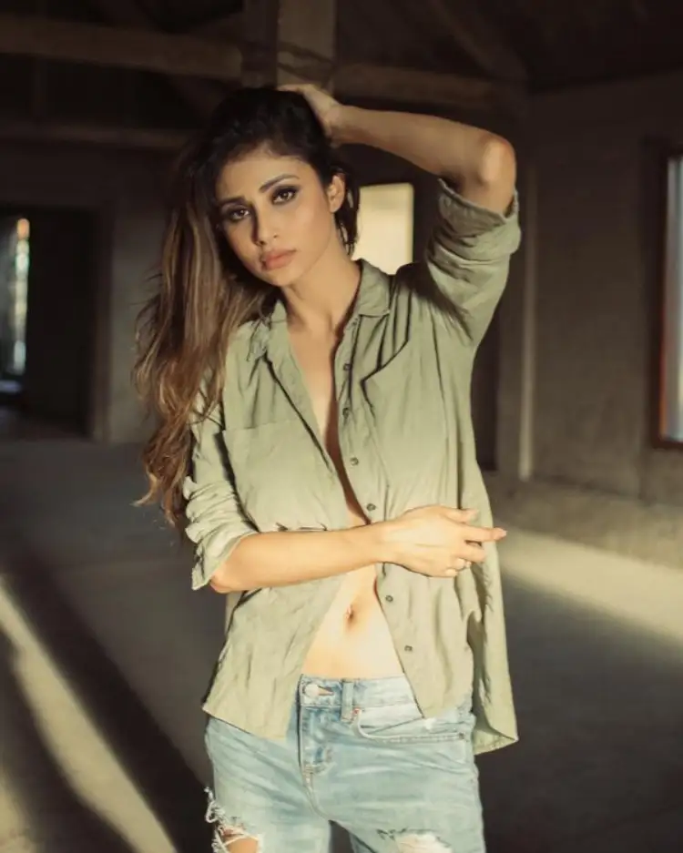 Mouni Roy Stuns With Her Tempting Pics