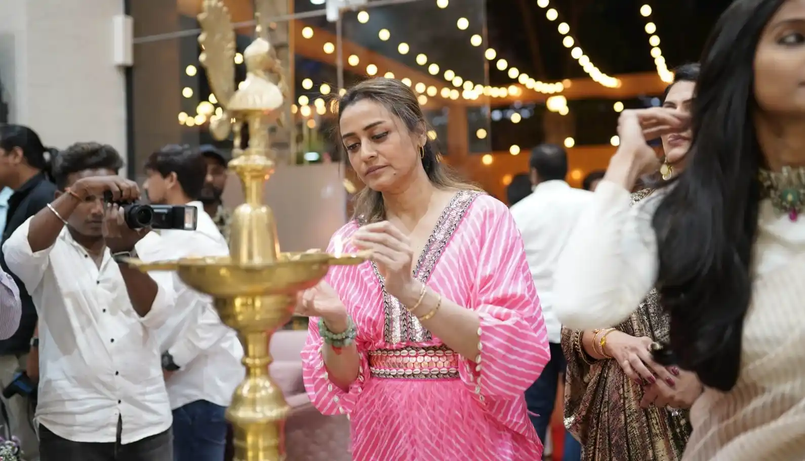 Namrata Shirodkar at Saloon Shop Opening