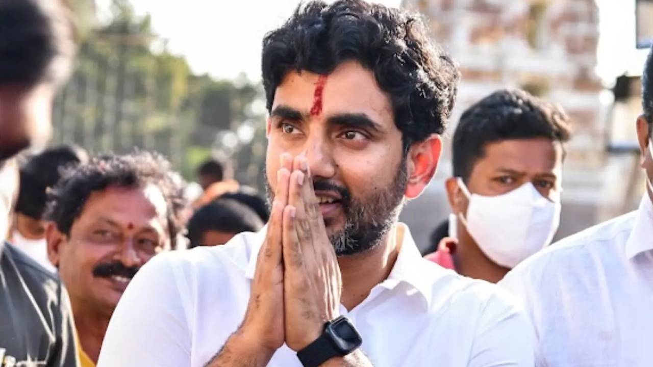Nara Lokesh: ‘యువగళం’ పేరుతో ప్రజల్లోకి లోకేష్.. నేడు పాదయాత్ర వివరాలు వెల్లడించనున్న టీడీపీ నేతలు Nara Lokesh: ‘యువగళం’ పేరుతో ప్రజల్లోకి లోకేష్.. నేడు పాదయాత్ర వివరాలు వెల్లడించనున్న టీడీపీ నేతలు