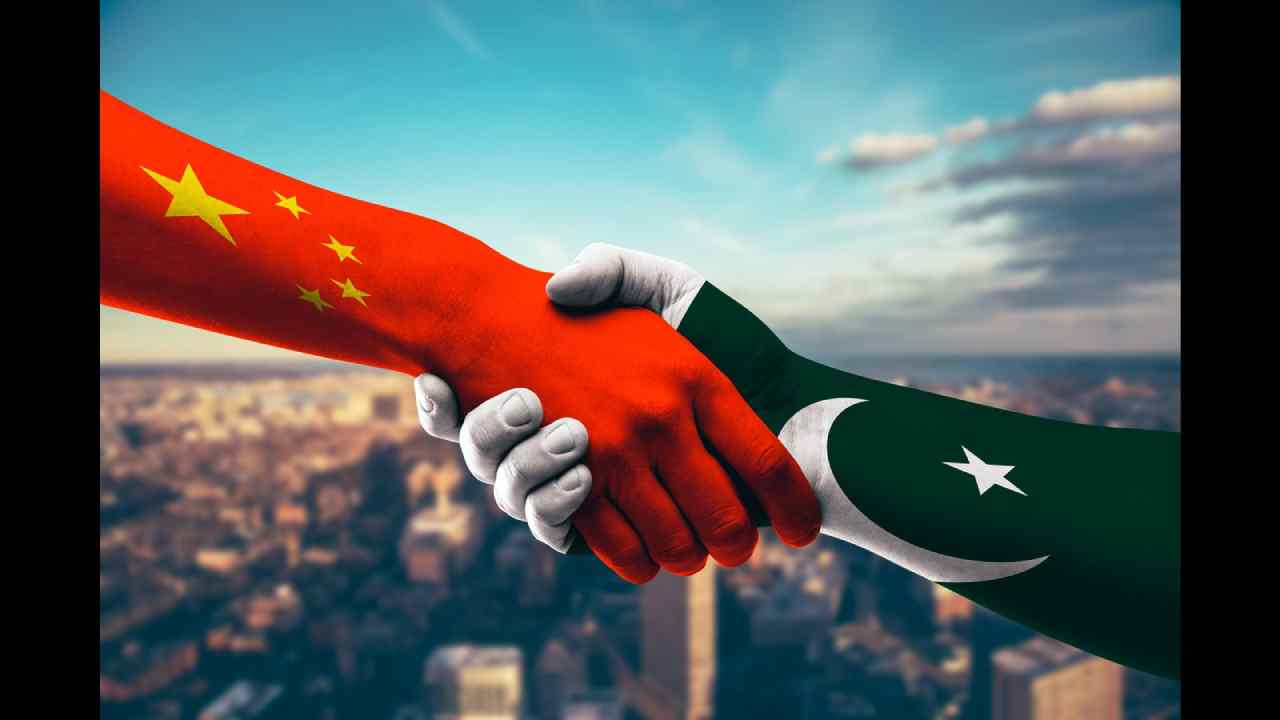 Pakistan-China: చైనా ప్రభావం అధికంగా పడుతున్న 82 దేశాల జాబితాలో పాకిస్థాన్ నం.1 Pakistan-China: చైనా ప్రభావం అధికంగా పడుతున్న 82 దేశాల జాబితాలో పాకిస్థాన్ నం.1