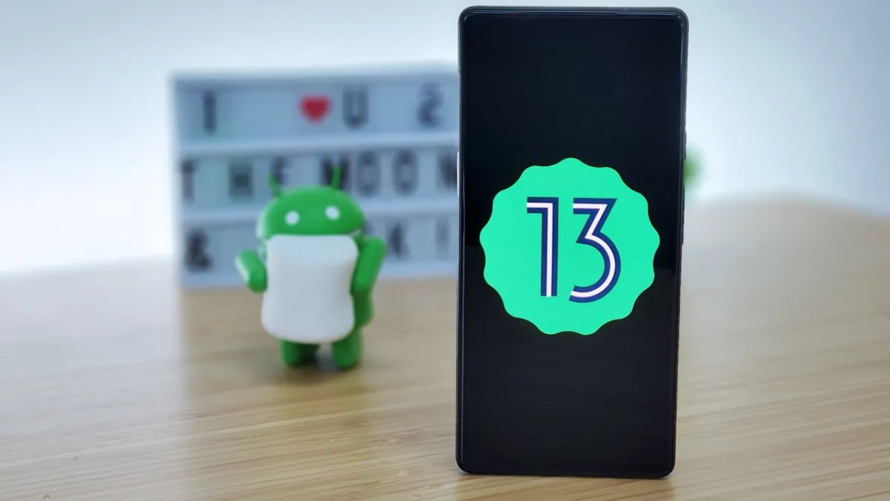 Nothing Phone (1) gets Android 13 open beta update