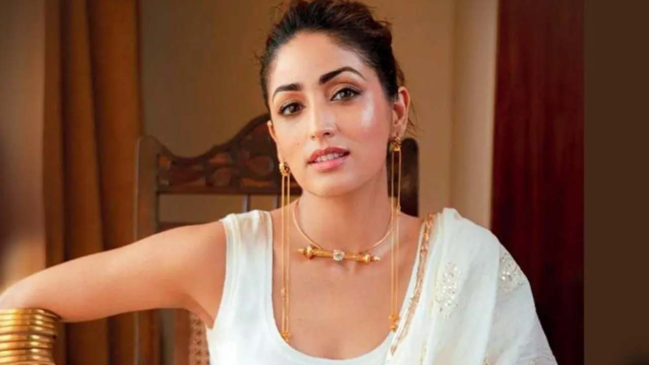 Yami Gautam : భర్త కూడా అలా ఉంటే.. పెళ్లి హీరోయిన్స్ కెరీర్కి అడ్డం కాదు.. బాలీవుడ్ భామ వ్యాఖ్యలు.. Yami Gautam : భర్త కూడా అలా ఉంటే.. పెళ్లి హీరోయిన్స్ కెరీర్కి అడ్డం కాదు.. బాలీవుడ్ భామ వ్యాఖ్యలు..
