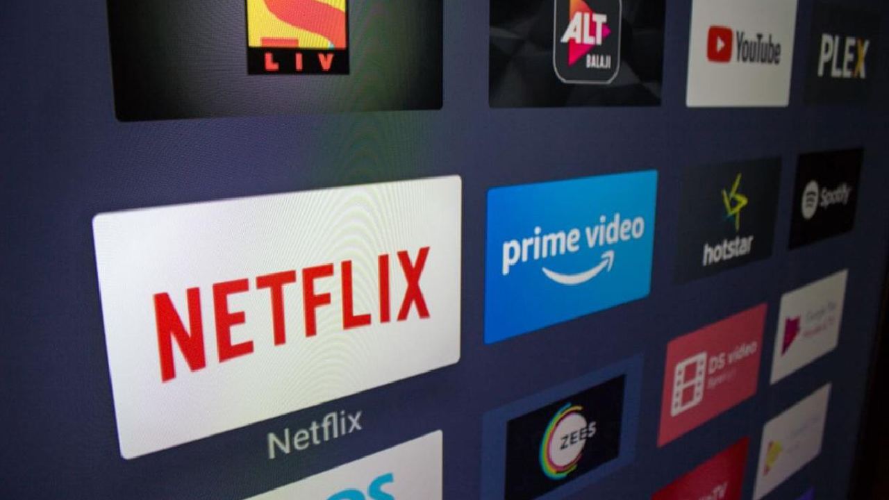 OTT Platforms: ఓటీటీలపై కొరడా ఝుళిపించనున్న బ్రిటన్.. రూల్స్ అతిక్రమిస్తే రూ2.5 కోట్ల జరిమానా OTT Platforms: ఓటీటీలపై కొరడా ఝుళిపించనున్న బ్రిటన్.. రూల్స్ అతిక్రమిస్తే రూ2.5 కోట్ల జరిమానా