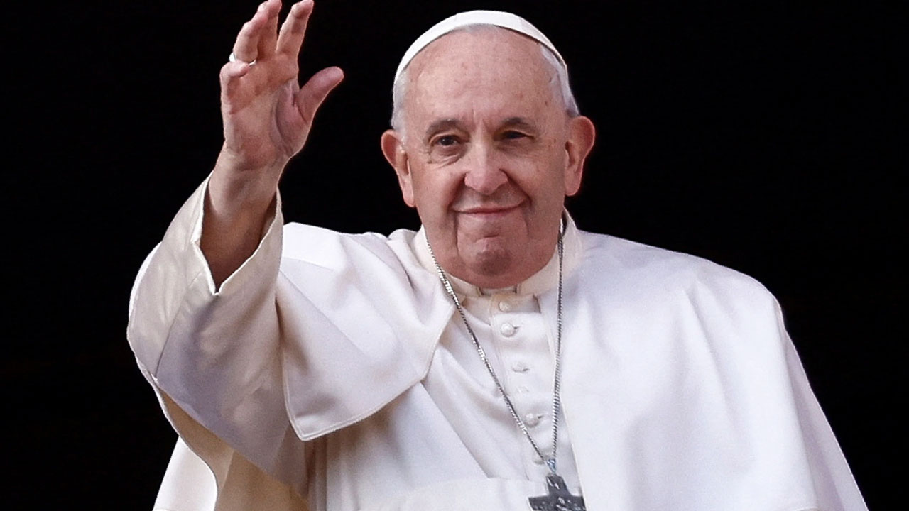 Pope Francis: అర్థంపర్థంలేని ఈ యుద్ధాన్ని.. రష్యా-ఉక్రెయిన్ యుద్ధంపై పోప్ ఫ్రాన్సిస్ సందేశం Pope Francis: అర్థంపర్థంలేని ఈ యుద్ధాన్ని.. రష్యా-ఉక్రెయిన్ యుద్ధంపై పోప్ ఫ్రాన్సిస్ సందేశం