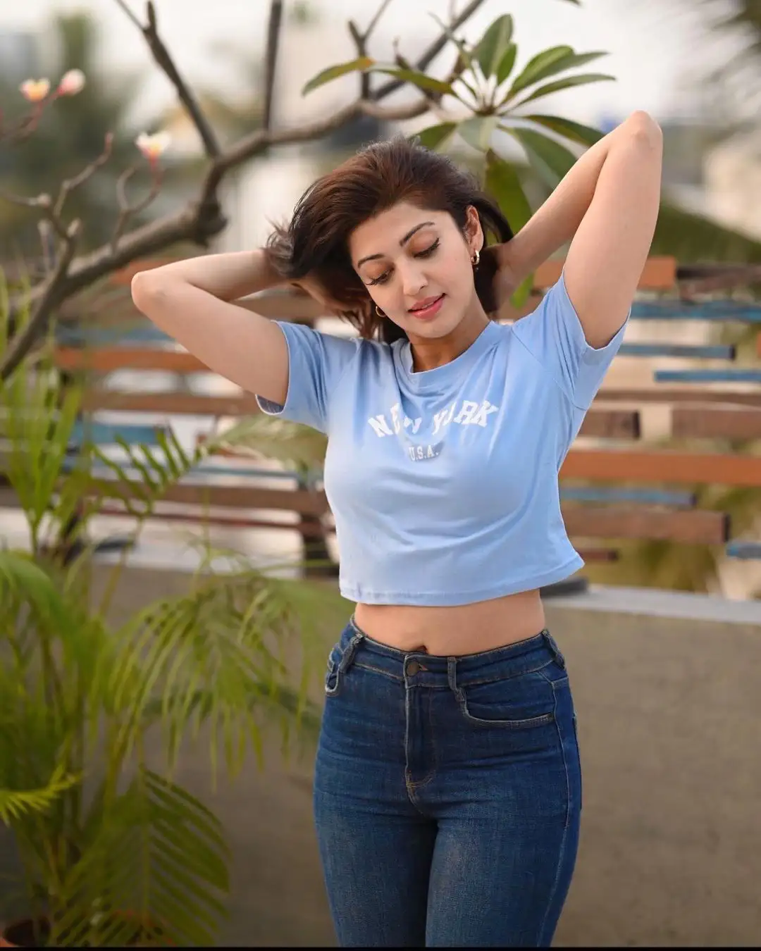 Heroine pranita Subhash Latest Photo shoot in Trendy Wear