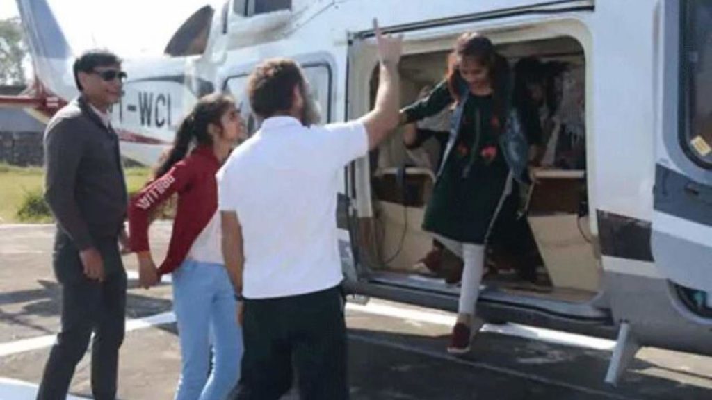 Rahul Gandhi took 3 girls of MP on a helicopter ride, fulfilling his promise