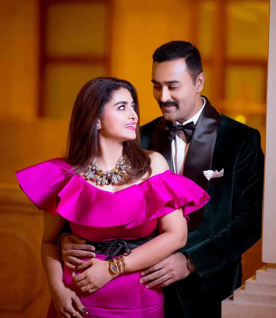 Sneha Romantic Photoshoot with her husband Prasanna