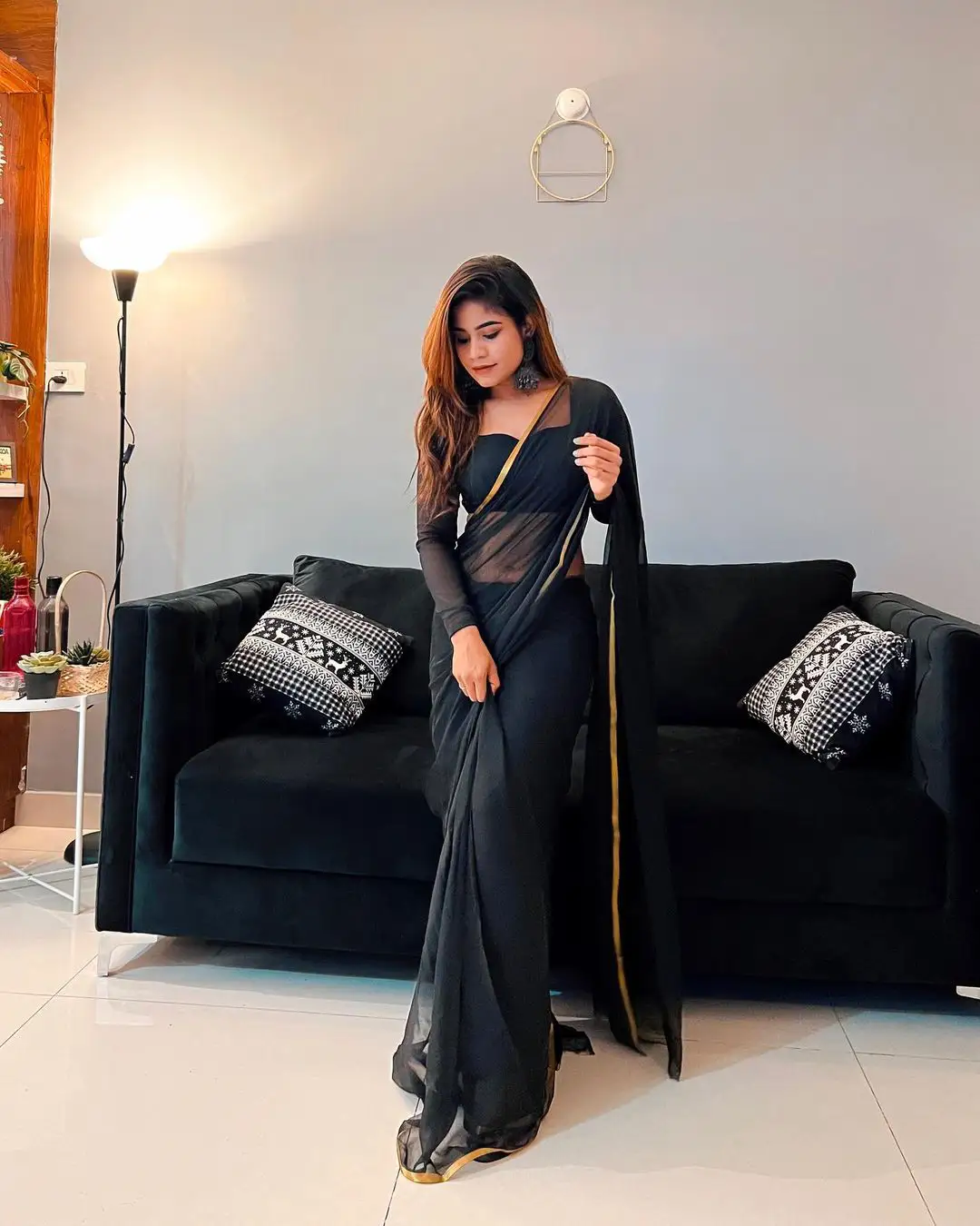 Youtuber Swetha Naidu special photoshoot in Black Saree
