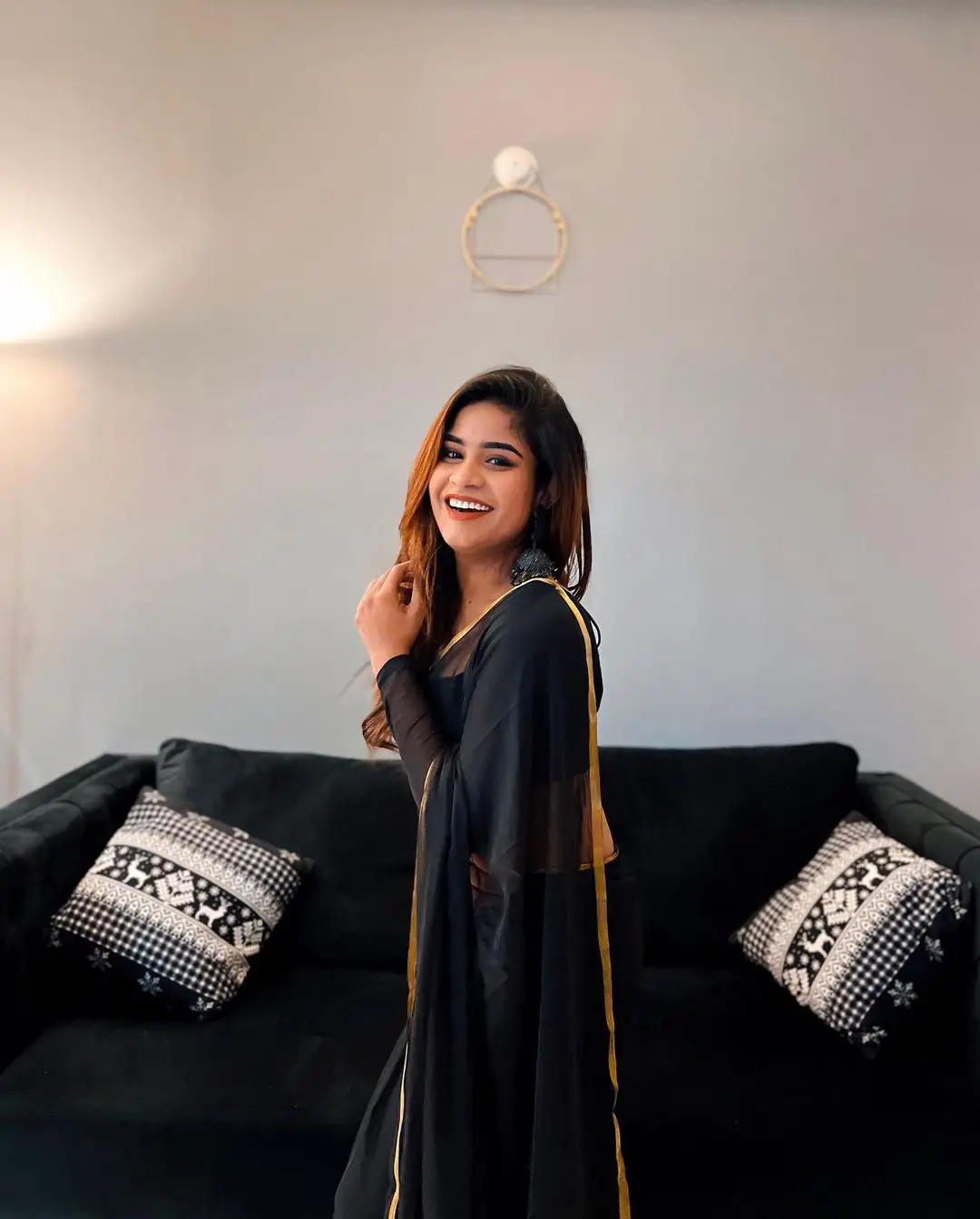 Youtuber Swetha Naidu special photoshoot in Black Saree