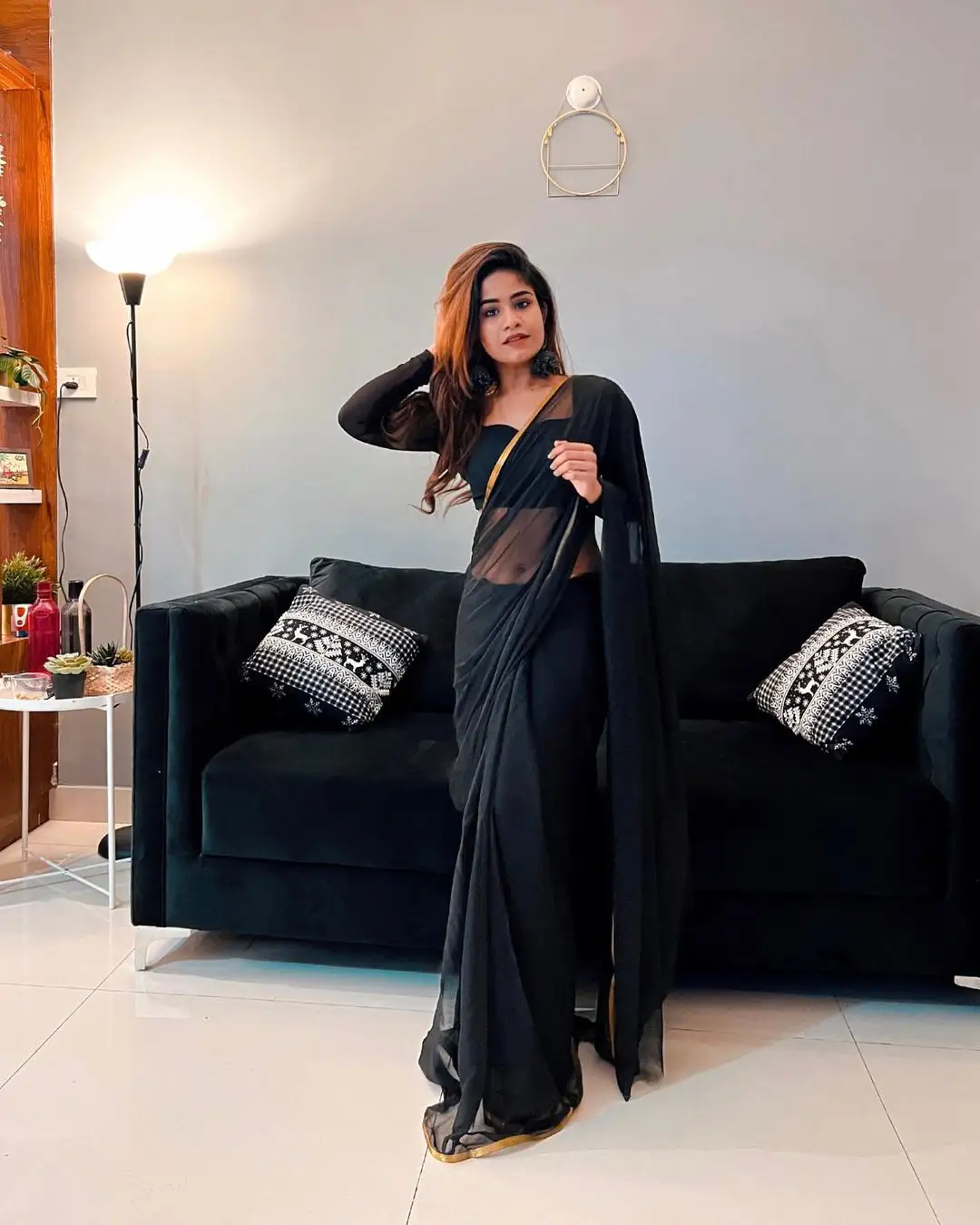 Youtuber Swetha Naidu special photoshoot in Black Saree