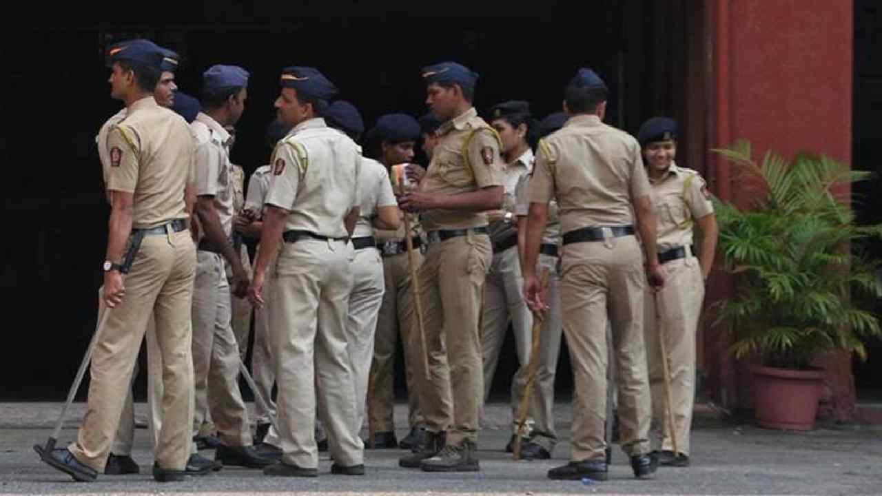 Uttar Pradesh: తల్లి ప్రయత్నం ఫలించింది… మరణించిన అమ్మాయి తిరిగొచ్చింది.. అరుదైన ఘటన Uttar Pradesh: తల్లి ప్రయత్నం ఫలించింది… మరణించిన అమ్మాయి తిరిగొచ్చింది.. అరుదైన ఘటన