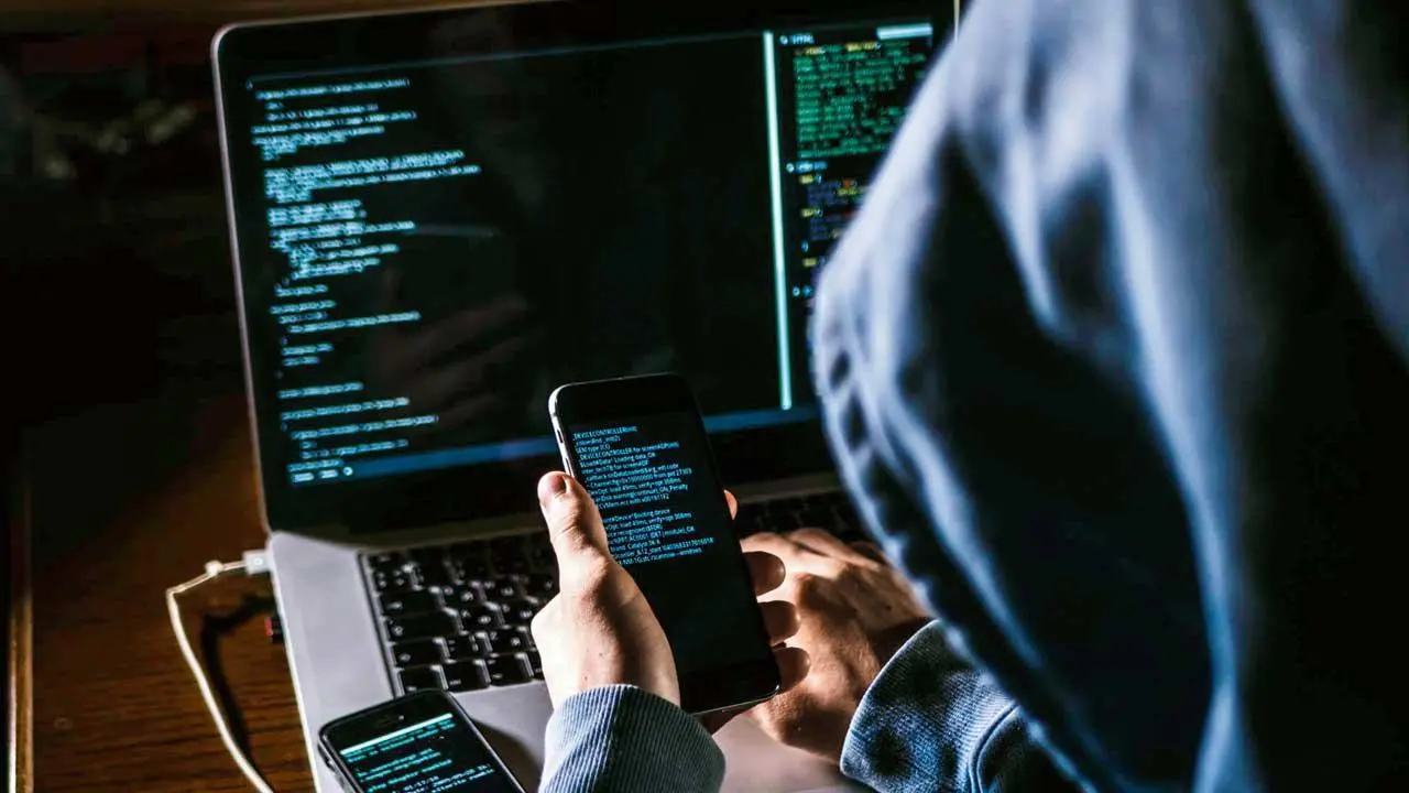 Your electricity bill is due, supply will be disconnected_ This message is a big scam, don't click on it