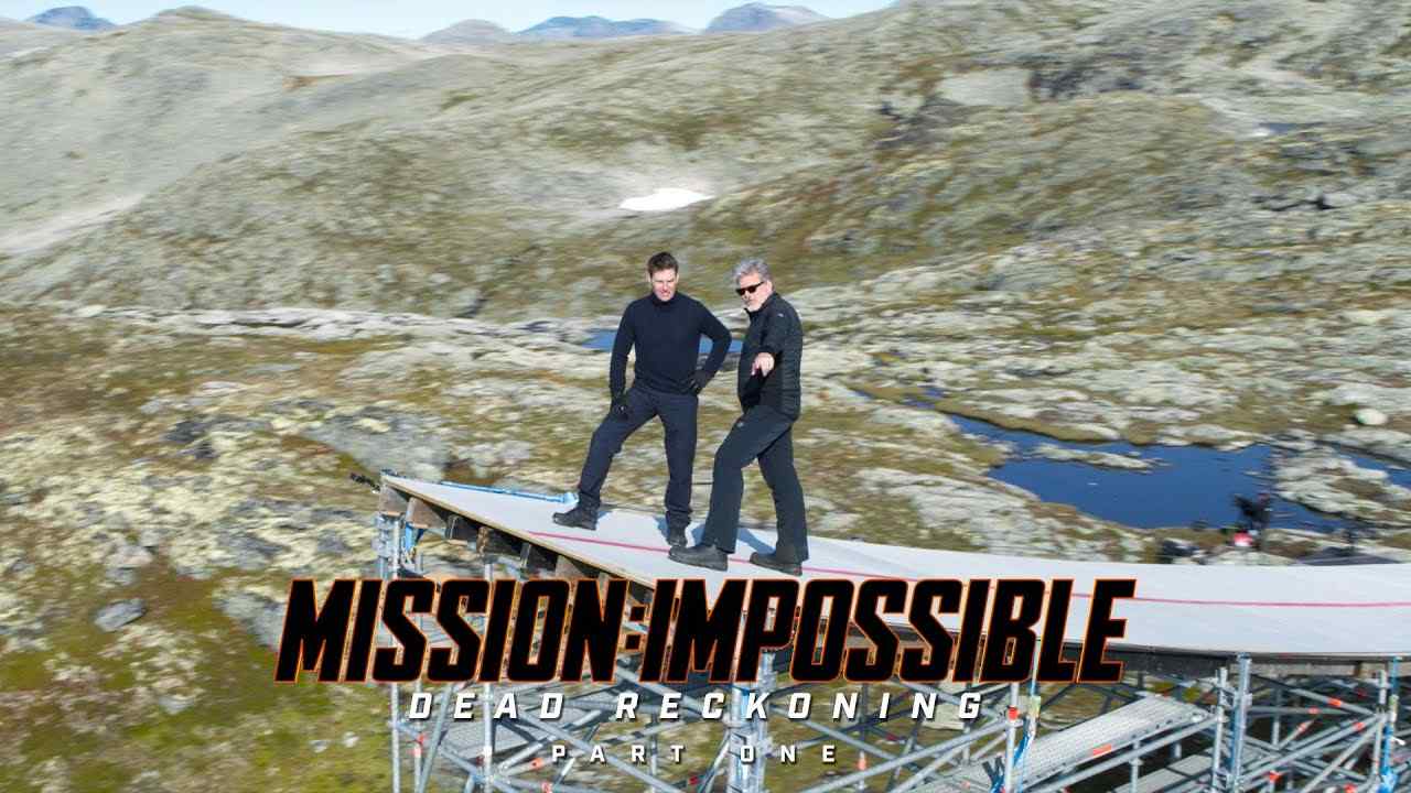 Tom Cruise : 60 ఏళ్ళ ఏజ్ లో ఇన్ని స్టంట్స్.. మిషన్ ఇంపాజిబుల్ 7 సినిమా కోసం టామ్ క్రూజ్ విన్యాసాలు.. Tom Cruise : 60 ఏళ్ళ ఏజ్ లో ఇన్ని స్టంట్స్.. మిషన్ ఇంపాజిబుల్ 7 సినిమా కోసం టామ్ క్రూజ్ విన్యాసాలు..
