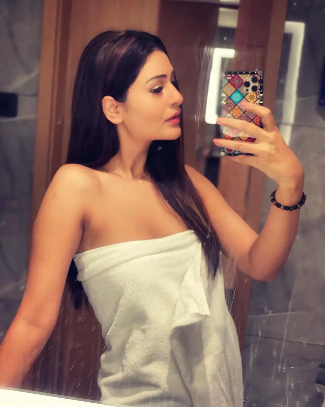Payal Rajput share her Intense pics from Bathroom 