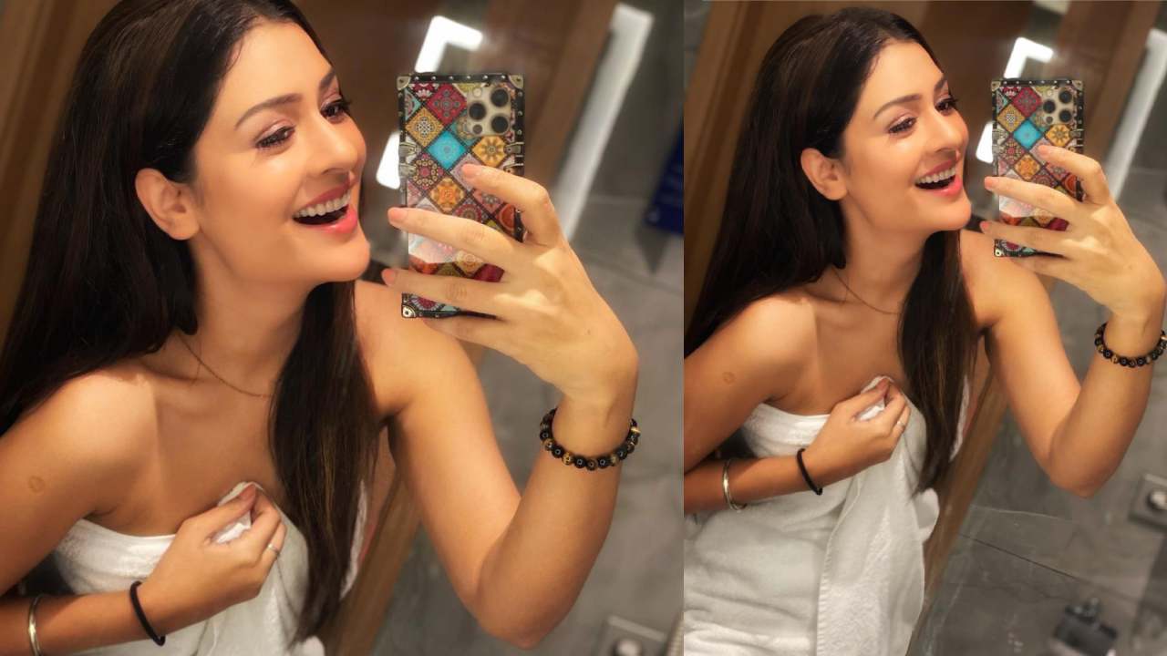 Payal Rajput : అయ్యబాబోయ్.. బాత్రూం నుంచి పిక్స్ పోస్ట్ చేసిన పాయల్..
