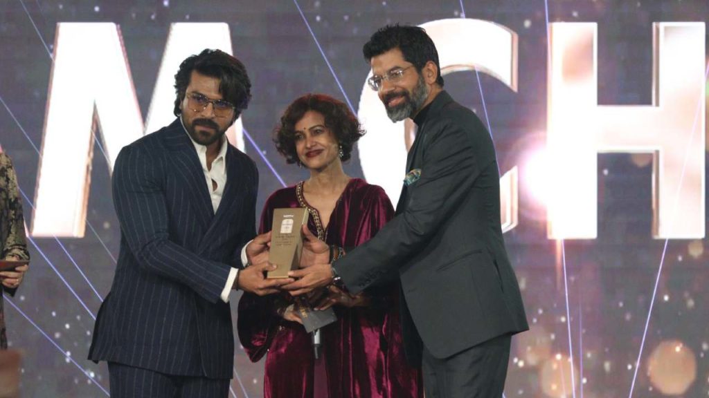 RamCharan wins Future Of Young India Award