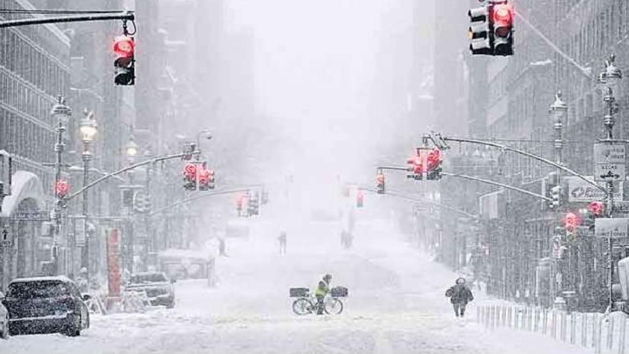 Severe Snow Storm : తీవ్ర మంచు తుపాను.. అమెరికాలో 60, జపాన్ లో 17 మంది మృతి Severe Snow Storm : తీవ్ర మంచు తుపాను.. అమెరికాలో 60, జపాన్ లో 17 మంది మృతి