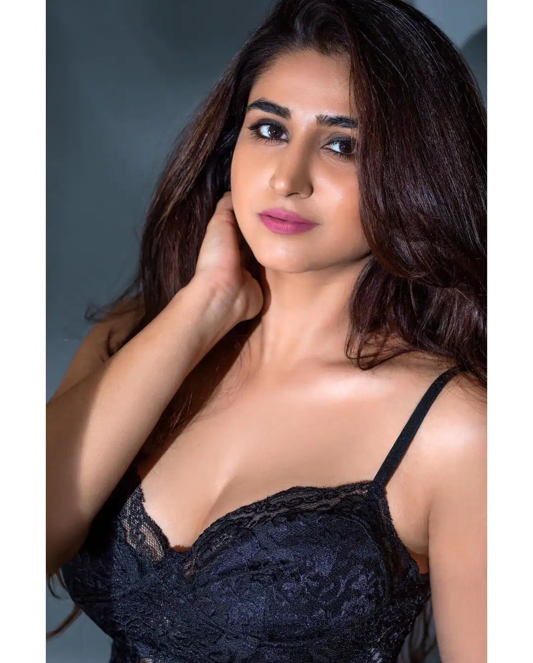 Varshini Sounderajan mind Blowing pics in Black Outfit 