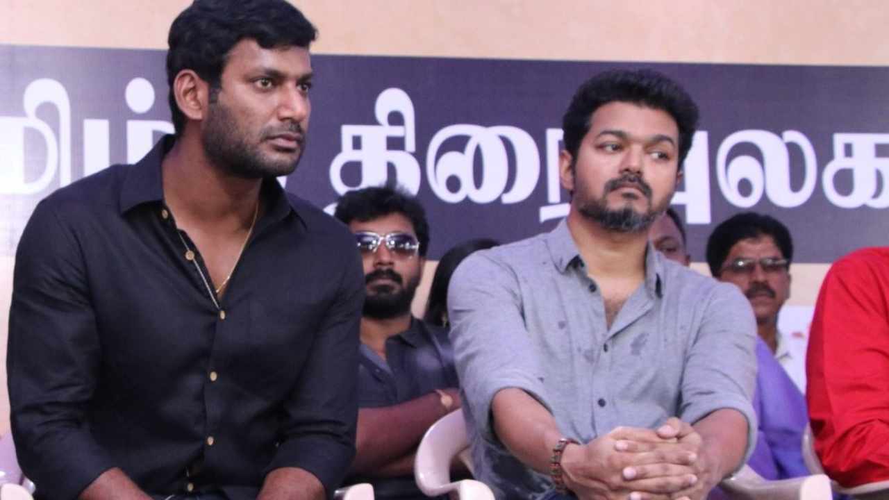 Vishal : విజయ్ తో సినిమాకి నో చెప్పా.. త్వరలోనే అతనితో నేనే సినిమా డైరెక్ట్ చేస్తా.. Vishal : విజయ్ తో సినిమాకి నో చెప్పా.. త్వరలోనే అతనితో నేనే సినిమా డైరెక్ట్ చేస్తా..