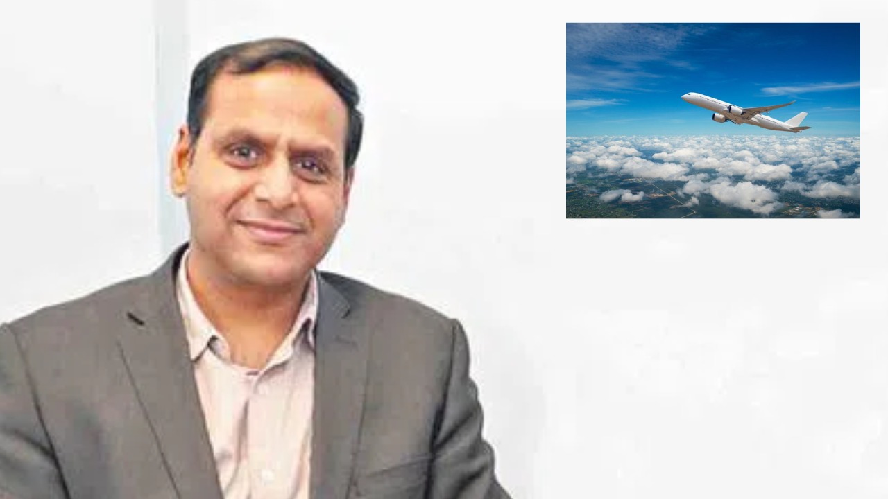 Airplane passenger heart attack : విమానంలో ప్రయాణిస్తున్న వ్యక్తికి రెండుసార్లు గుండె పోటు.. ప్రాణాలు కాపాడిన భారత సంతతి వైద్యుడు Airplane passenger heart attack : విమానంలో ప్రయాణిస్తున్న వ్యక్తికి రెండుసార్లు గుండె పోటు.. ప్రాణాలు కాపాడిన భారత సంతతి వైద్యుడు