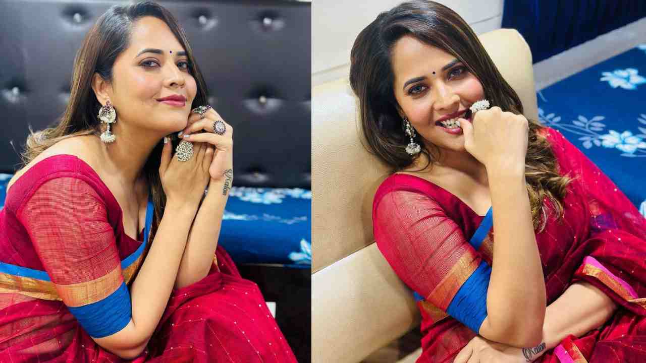 Anasuya Sizzles With Saree In Latest Pics