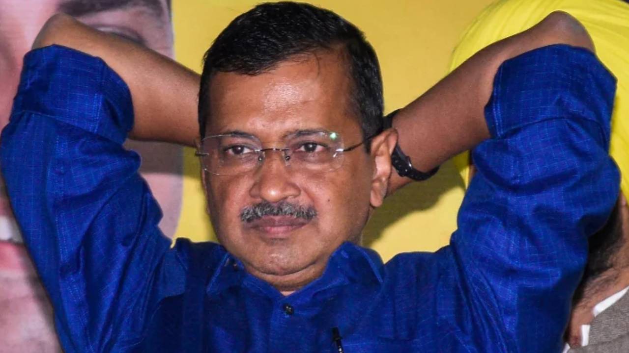 Delhi CM Arvind Kejriwal: అరవింద్ కేజ్రీవాల్కు షాకిచ్చిన డీఐపీ.. పది రోజుల్లో రూ. 164 కోట్లు చెల్లించాలని రికవరీ నోటీసులు Delhi CM Arvind Kejriwal: అరవింద్ కేజ్రీవాల్కు షాకిచ్చిన డీఐపీ.. పది రోజుల్లో రూ. 164 కోట్లు చెల్లించాలని రికవరీ నోటీసులు