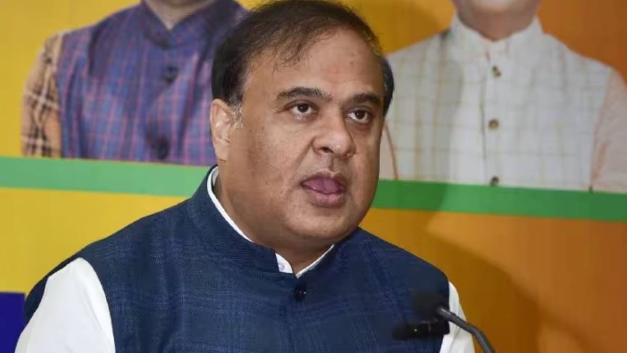 CM Himanta Biswa Sharma: మహిళలు గర్భందాల్చడానికి సరైన వయస్సు అదేనట.. అస్సాం సీఎం కీలక వ్యాఖ్యలు CM Himanta Biswa Sharma: మహిళలు గర్భందాల్చడానికి సరైన వయస్సు అదేనట.. అస్సాం సీఎం కీలక వ్యాఖ్యలు