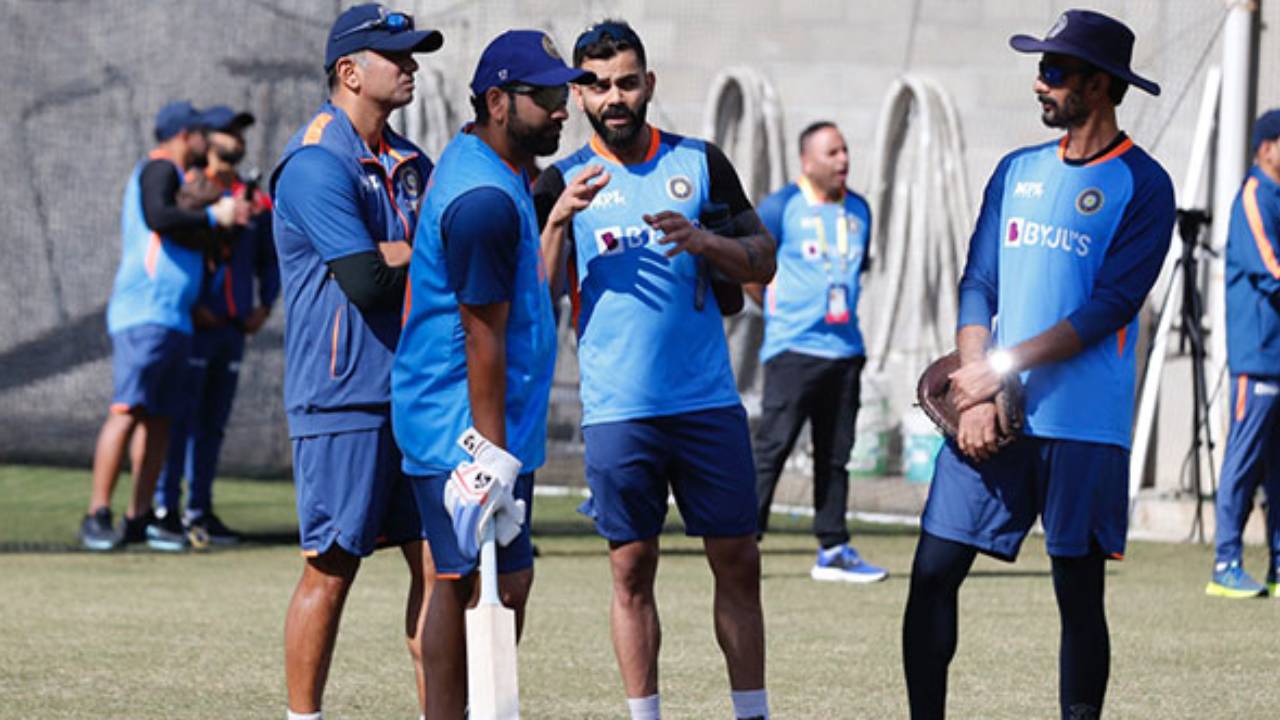 BCCI Review Meet: టార్గెట్ వన్డే వరల్డ్ కప్.. రివ్యూ మీటింగ్లో బీసీసీఐ కీలక నిర్ణయాలు BCCI Review Meet: టార్గెట్ వన్డే వరల్డ్ కప్.. రివ్యూ మీటింగ్లో బీసీసీఐ కీలక నిర్ణయాలు
