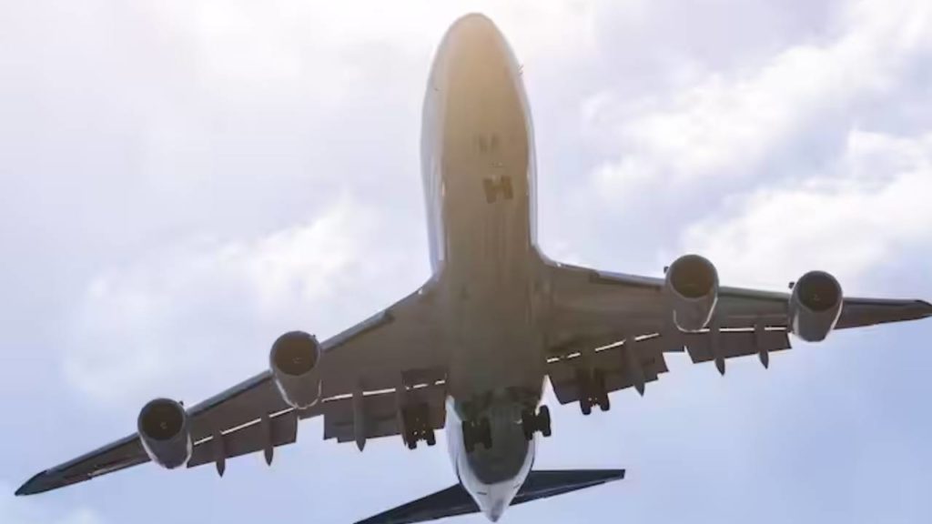 Bomb Threat To Plane