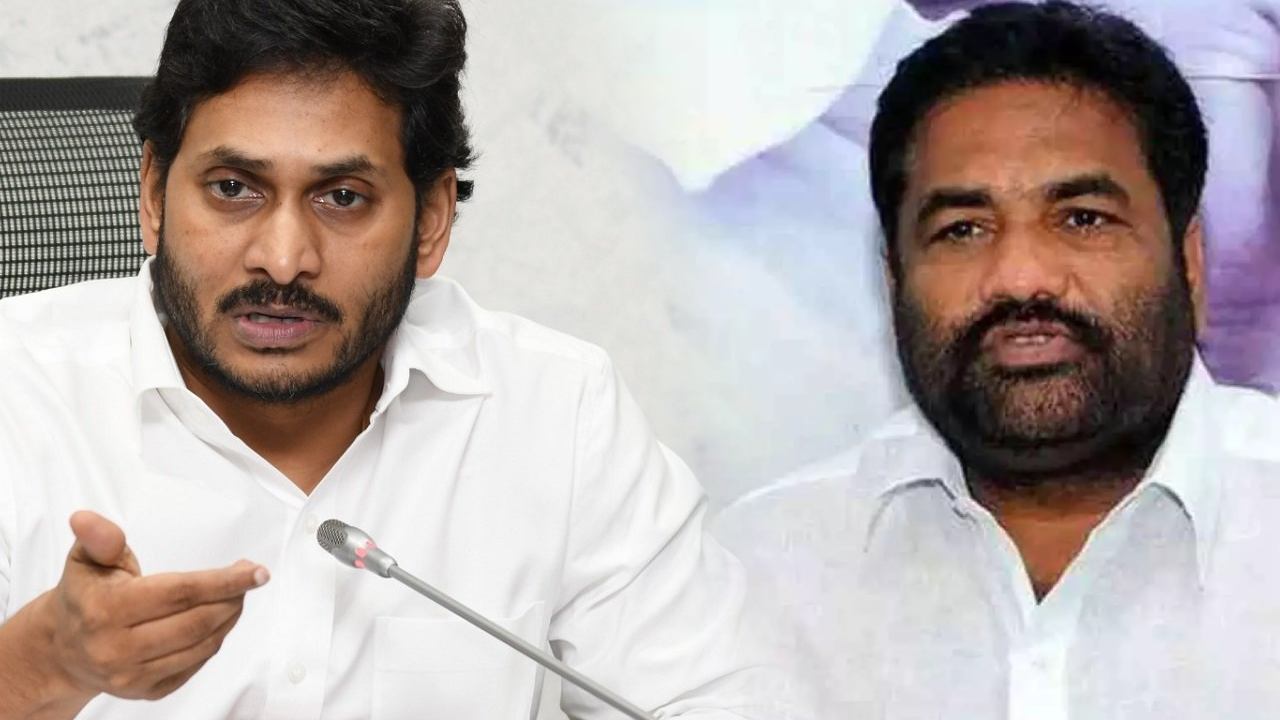 CM Jagan-Kotamreddy : సీఎం జగన్ తో ఎమ్మెల్యే కోటంరెడ్డి శ్రీధర్ రెడ్డి భేటీ CM Jagan-Kotamreddy : సీఎం జగన్ తో ఎమ్మెల్యే కోటంరెడ్డి శ్రీధర్ రెడ్డి భేటీ