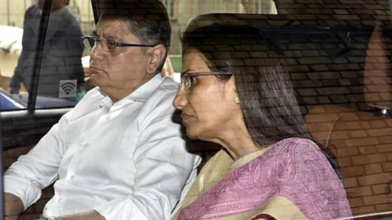Loan Fraud Case: జైలు నుంచి విడుదలయిన చందా కొచ్చర్ దంపతులు Loan Fraud Case: జైలు నుంచి విడుదలయిన చందా కొచ్చర్ దంపతులు