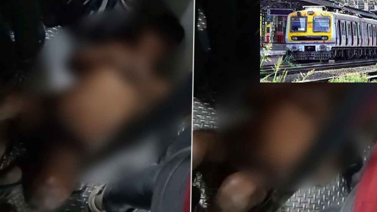 Drunk Naked Man In Local Train : ఛీ ఛీ.. రైలులో దుస్తులన్నీ విప్పేసి మందుబాబు హల్ చల్ Drunk Naked Man In Local Train : ఛీ ఛీ.. రైలులో దుస్తులన్నీ విప్పేసి మందుబాబు హల్ చల్