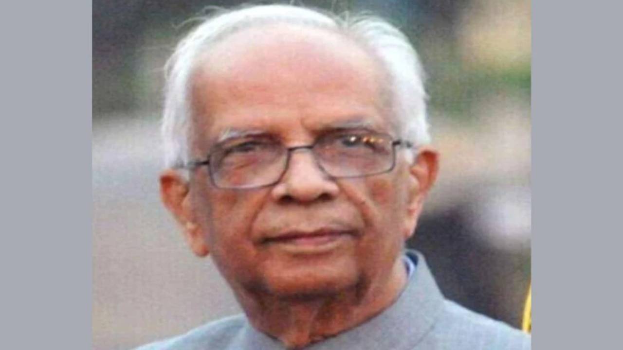 Pandit Kesharinath Tripathi: పశ్చిమ బెంగాల్ మాజీ గవర్నర్ కేశరీనాథ్ త్రిపాఠి కన్నుమూత.. ప్రధాని మోదీ సహా ప్రముఖుల సంతాపం Pandit Kesharinath Tripathi: పశ్చిమ బెంగాల్ మాజీ గవర్నర్ కేశరీనాథ్ త్రిపాఠి కన్నుమూత.. ప్రధాని మోదీ సహా ప్రముఖుల సంతాపం