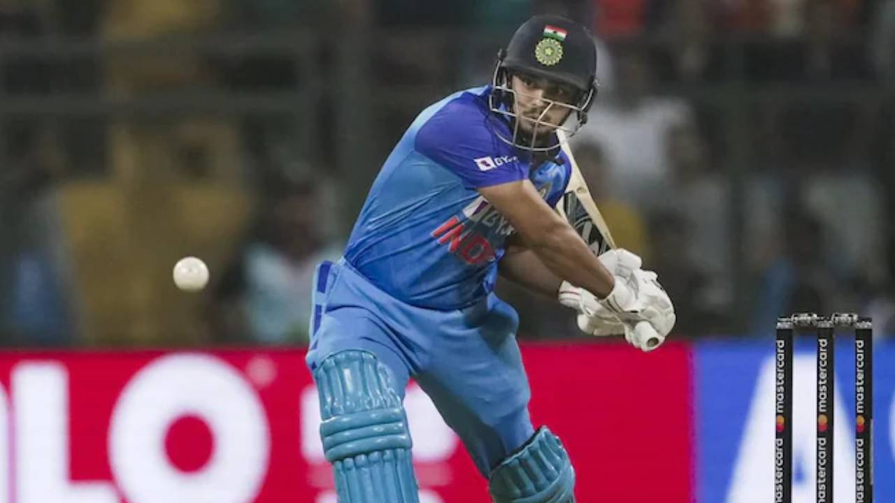ICC Rankings: ఐసీసీ ర్యాంకింగ్స్లో మెరిసిన ఇషాన్, హుడా.. పాక్ కెప్టెన్ను అధిగమించిన స్టీవ్ స్మిత్ ICC Rankings: ఐసీసీ ర్యాంకింగ్స్లో మెరిసిన ఇషాన్, హుడా.. పాక్ కెప్టెన్ను అధిగమించిన స్టీవ్ స్మిత్