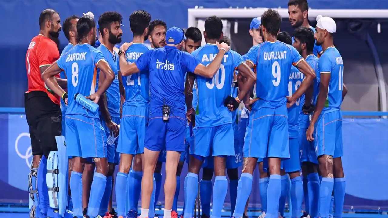 India vs Spain: హాకీ ప్రపంచ కప్లో భారత్ శుభారంభం.. స్పెయిన్పై 2–0 గోల్స్తో గెలుపు India vs Spain: హాకీ ప్రపంచ కప్లో భారత్ శుభారంభం.. స్పెయిన్పై 2–0 గోల్స్తో గెలుపు