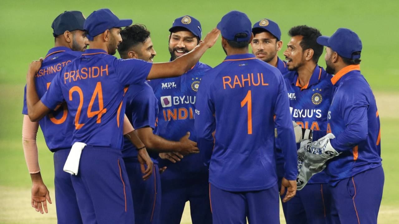 India vs Srilanka 2nd ODI: జోరు కొనసాగేనా..? నేడు ఇండియా వర్సెస్ శ్రీలంక రెండో వన్డే India vs Srilanka 2nd ODI: జోరు కొనసాగేనా..? నేడు ఇండియా వర్సెస్ శ్రీలంక రెండో వన్డే