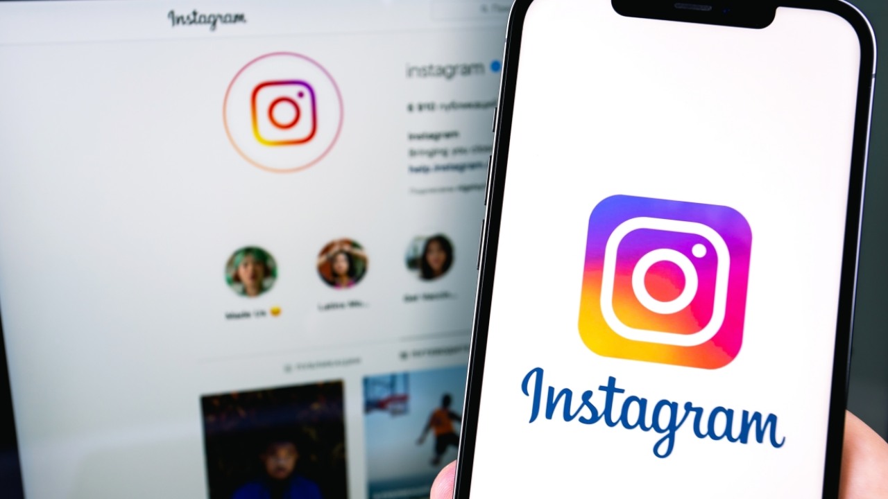 Instagram Guide : ఇన్స్టాగ్రామ్ పోస్టుల్లో ‘Alt text’ ఫీచర్.. ఇకపై టెక్స్ట్ యాడ్ చేయడం.. మార్చడం ఎంతో ఈజీ తెలుసా? ఇదిగో ప్రాసెస్..! Instagram Guide : ఇన్స్టాగ్రామ్ పోస్టుల్లో ‘Alt text’ ఫీచర్.. ఇకపై టెక్స్ట్ యాడ్ చేయడం.. మార్చడం ఎంతో ఈజీ తెలుసా? ఇదిగో ప్రాసెస్..!