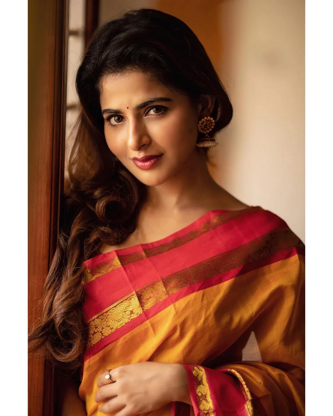 Iswarya Menon new saree photos