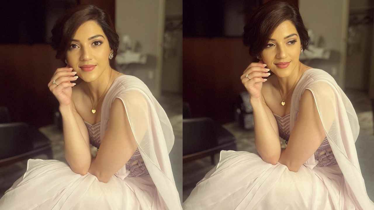 Mehreen Pirzada Glowing Pics Will Stun You