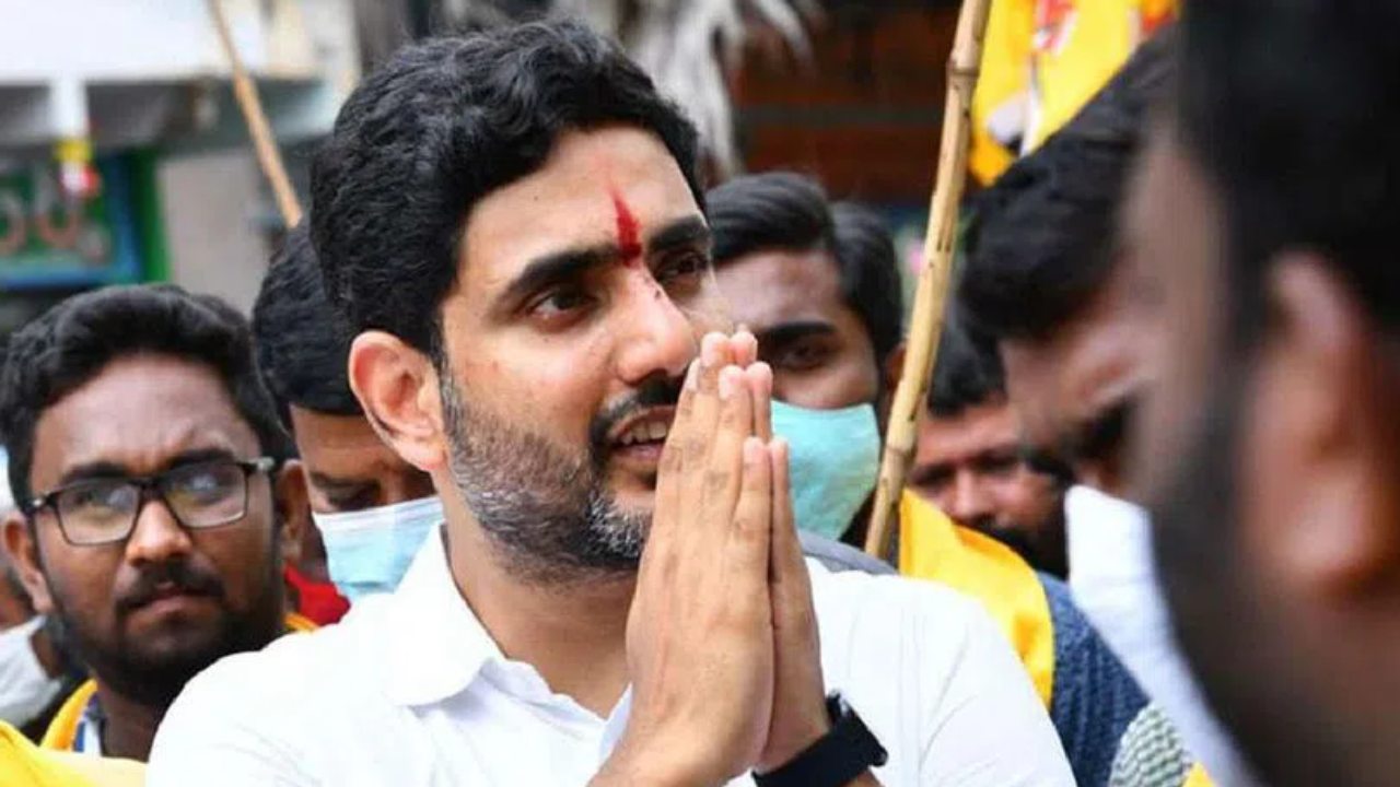 Nara Lokesh Padayatra Route Map : లోకేశ్ ‘యువగళం’ పాదయాత్ర రూట్ మ్యాప్ ఖరారు..కుప్పం వరదరాజస్వామి దేవాలయం వద్ద పాదయాత్రకు శ్రీకారం Nara Lokesh Padayatra Route Map : లోకేశ్ ‘యువగళం’ పాదయాత్ర రూట్ మ్యాప్ ఖరారు..కుప్పం వరదరాజస్వామి దేవాలయం వద్ద పాదయాత్రకు శ్రీకారం