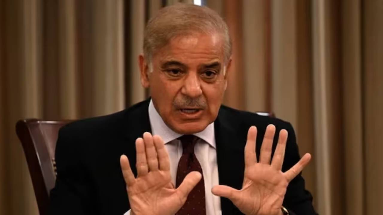 PM Shehbaz Sharif: గుణపాఠం నేర్చుకున్నాం.. భారత్ ప్రధాని మోదీతో చర్చలకు సిద్ధంగా ఉన్నాం PM Shehbaz Sharif: గుణపాఠం నేర్చుకున్నాం.. భారత్ ప్రధాని మోదీతో చర్చలకు సిద్ధంగా ఉన్నాం