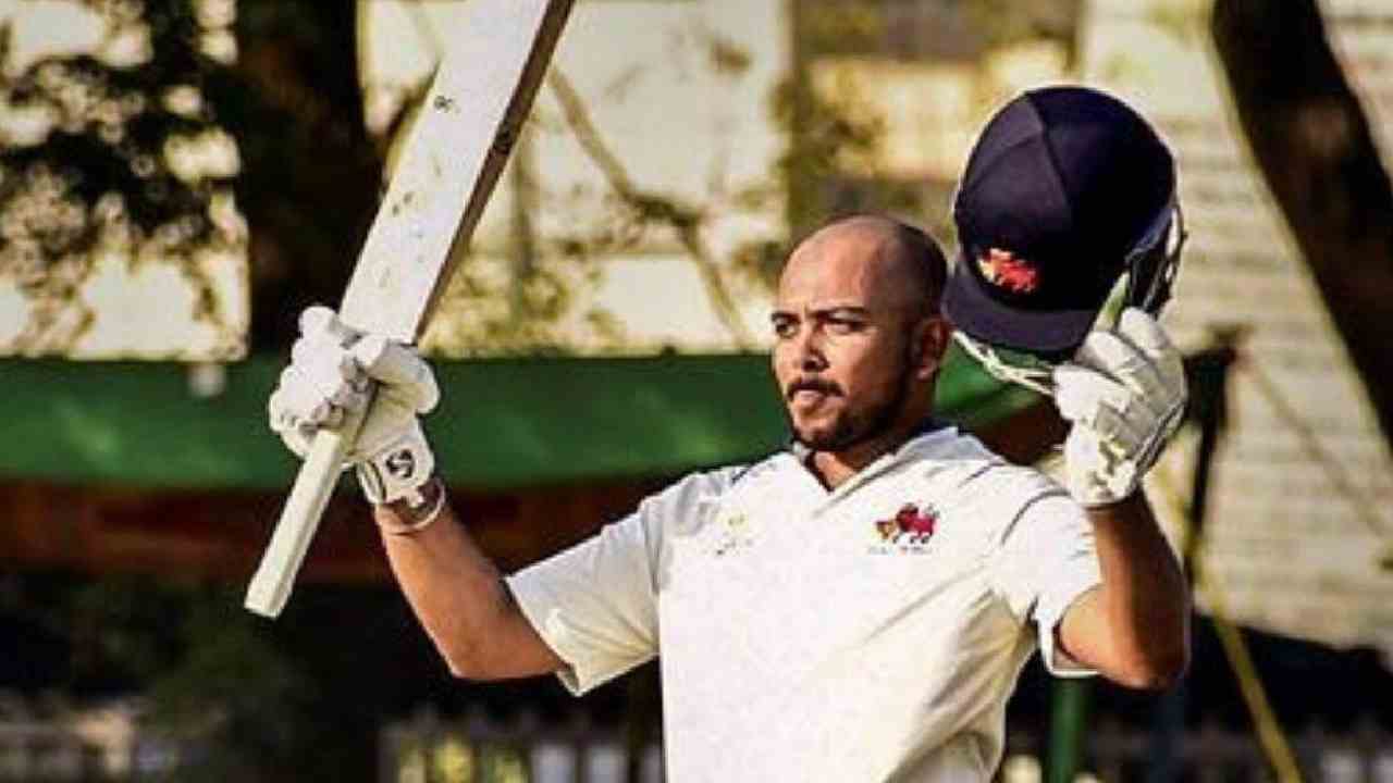 Prithvi Shaw: రంజీ ట్రోఫీలో పృథ్వీ షా సంచలనం.. ట్రిపుల్ సెంచరీతో రికార్డ్ Prithvi Shaw: రంజీ ట్రోఫీలో పృథ్వీ షా సంచలనం.. ట్రిపుల్ సెంచరీతో రికార్డ్