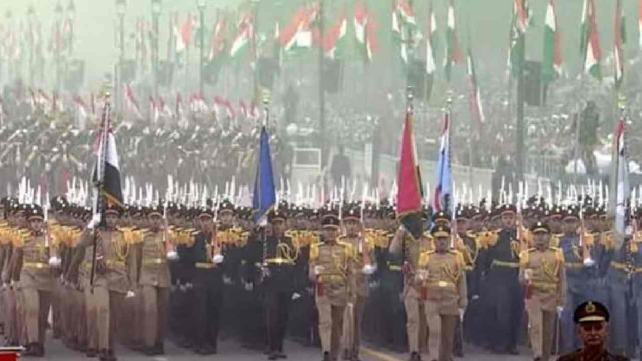 Republic Day parade: భారత గణతంత్ర వేడుకల్లో ఈజిప్ట్ ఆర్మీ.. తొలిసారి పరేడ్ నిర్వహించిన సైన్యం Republic Day parade: భారత గణతంత్ర వేడుకల్లో ఈజిప్ట్ ఆర్మీ.. తొలిసారి పరేడ్ నిర్వహించిన సైన్యం