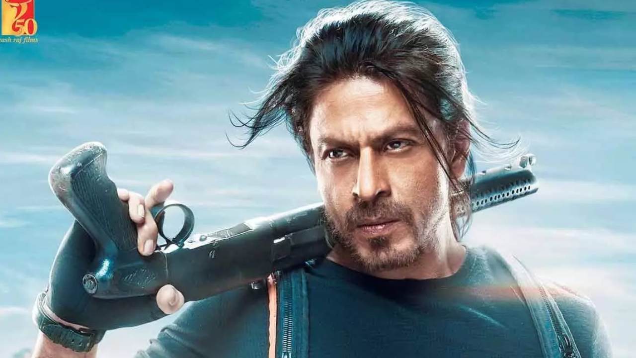 Shah Rukh Khan: చరణ్ తీసుకెళ్తే పఠాన్ సినిమా చూస్తానంటోన్న కింగ్ ఖాన్! Shah Rukh Khan: చరణ్ తీసుకెళ్తే పఠాన్ సినిమా చూస్తానంటోన్న కింగ్ ఖాన్!