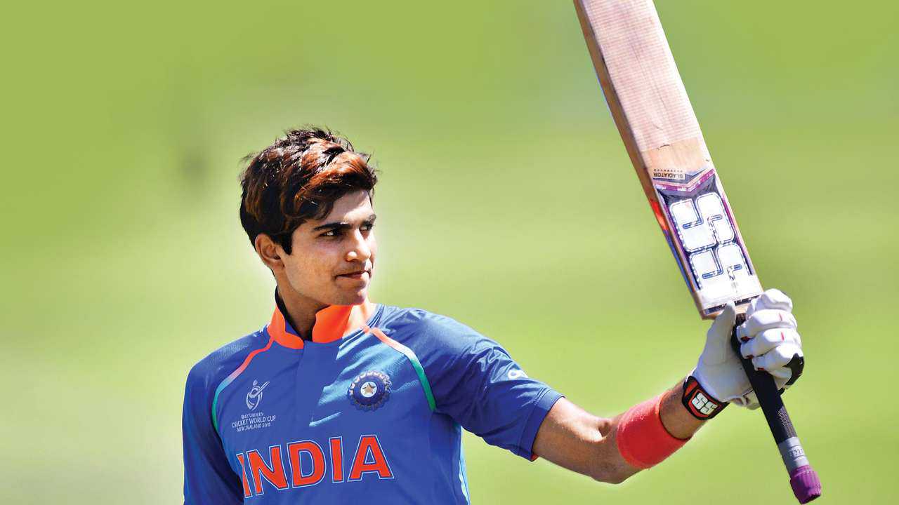 Shubman Gill: సెంచరీ పూర్తి చేసుకున్న శుభ్మన్ గిల్.. నిలకడగా ఆడుతున్న భారత్ Shubman Gill: సెంచరీ పూర్తి చేసుకున్న శుభ్మన్ గిల్.. నిలకడగా ఆడుతున్న భారత్