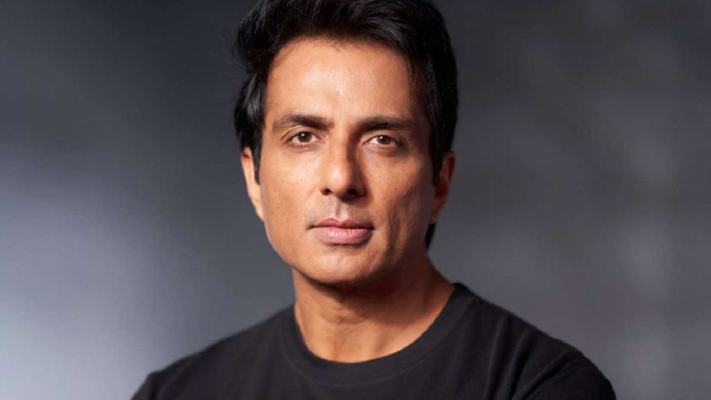 Sonusood countered the Northern Railway with an apology