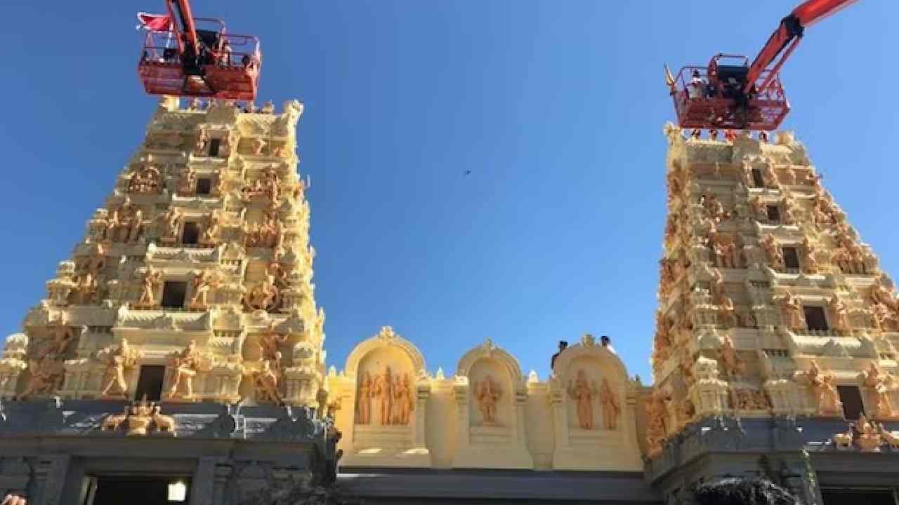 Temple in Australia: ఆస్ట్రేలియాలో మరో దేవాలయం ధ్వంసం.. వారంలో రెండో ఘటన Temple in Australia: ఆస్ట్రేలియాలో మరో దేవాలయం ధ్వంసం.. వారంలో రెండో ఘటన