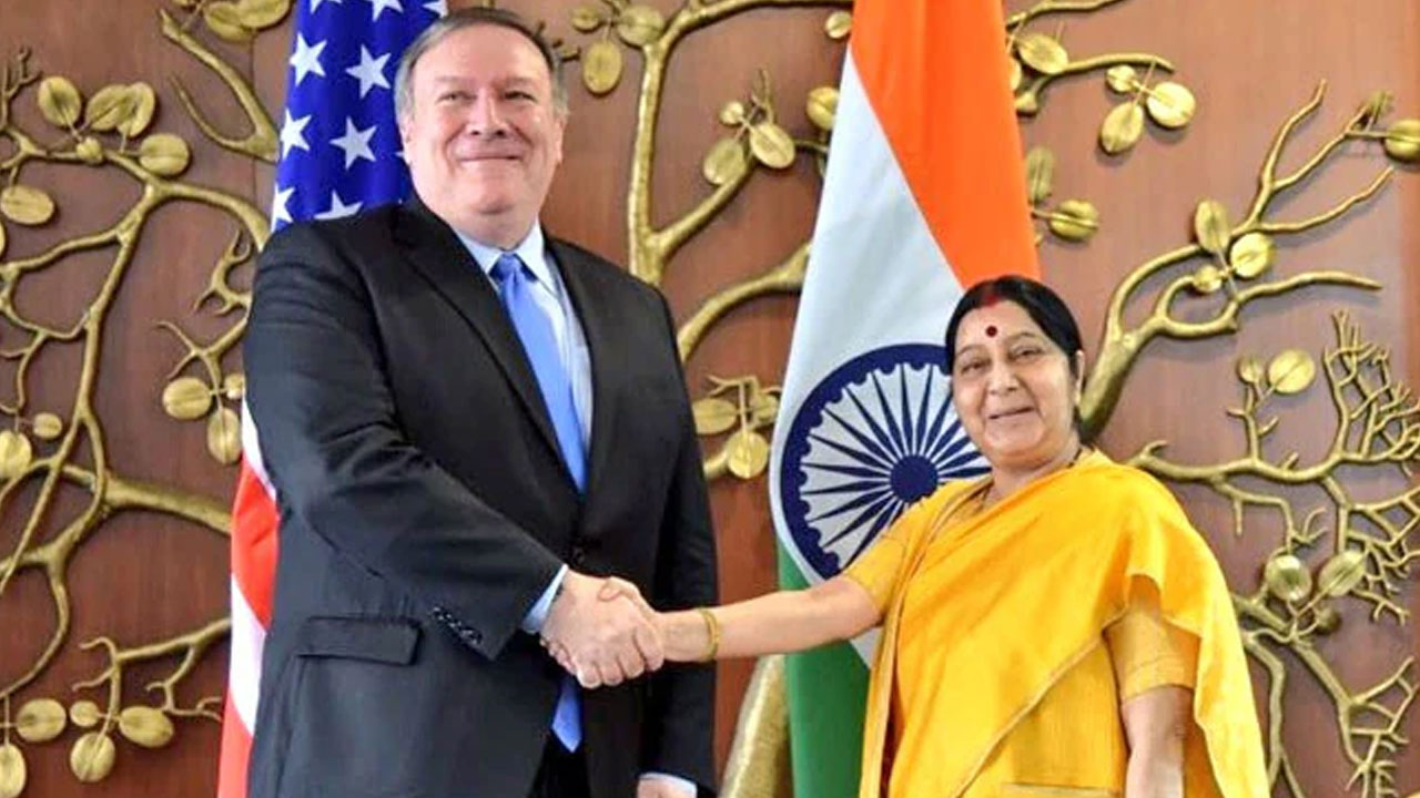 Sushma Swaraj: సుష్మా స్వరాజ్పై అమెరికా మాజీ మంత్రి వివాదాస్పద వ్యాఖ్యలు Sushma Swaraj: సుష్మా స్వరాజ్పై అమెరికా మాజీ మంత్రి వివాదాస్పద వ్యాఖ్యలు