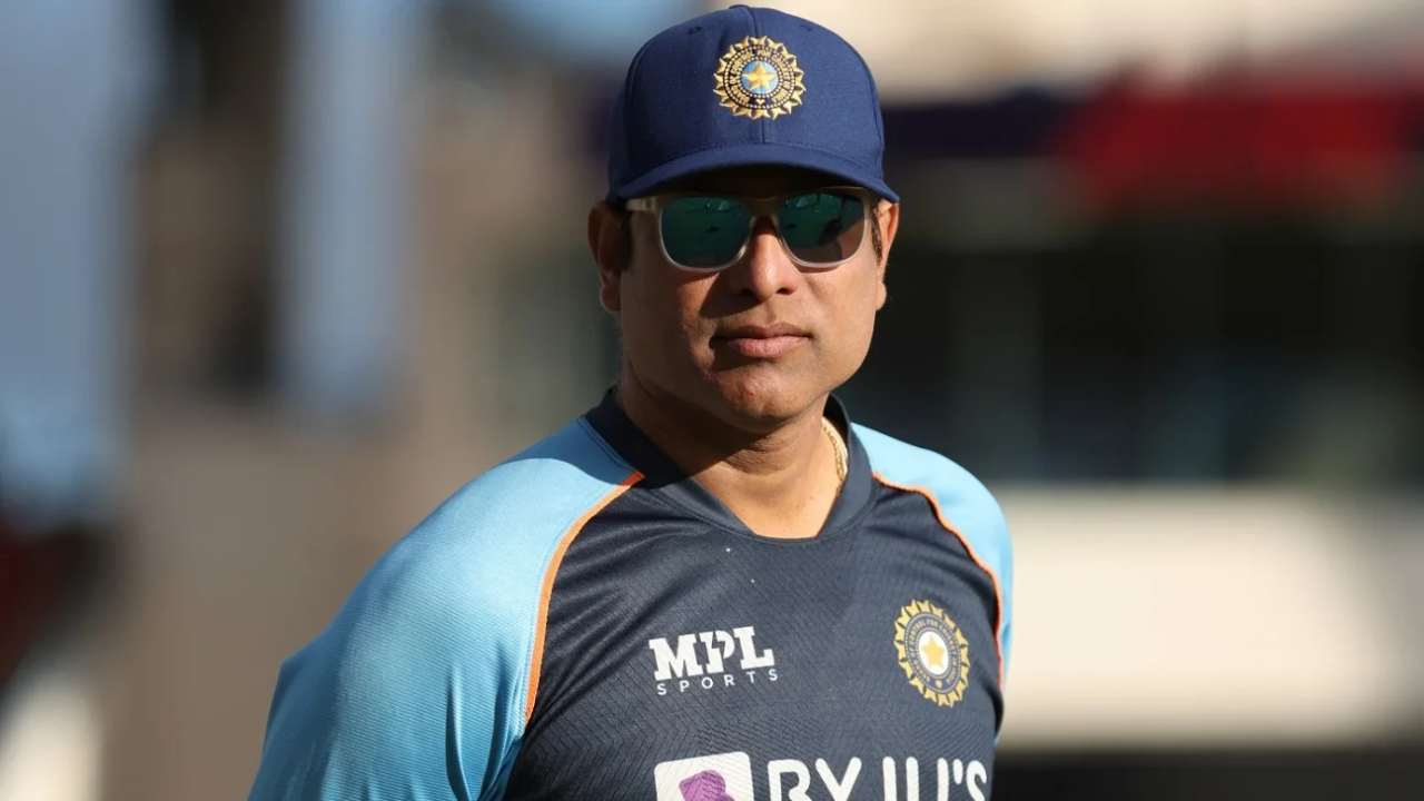 VVS Laxman: టీమిండియా కోచ్గా వీవీఎస్ లక్ష్మణ్.. ద్రావిడ్ పదవీ కాలం ముగిసిన తర్వాత నియామకం VVS Laxman: టీమిండియా కోచ్గా వీవీఎస్ లక్ష్మణ్.. ద్రావిడ్ పదవీ కాలం ముగిసిన తర్వాత నియామకం