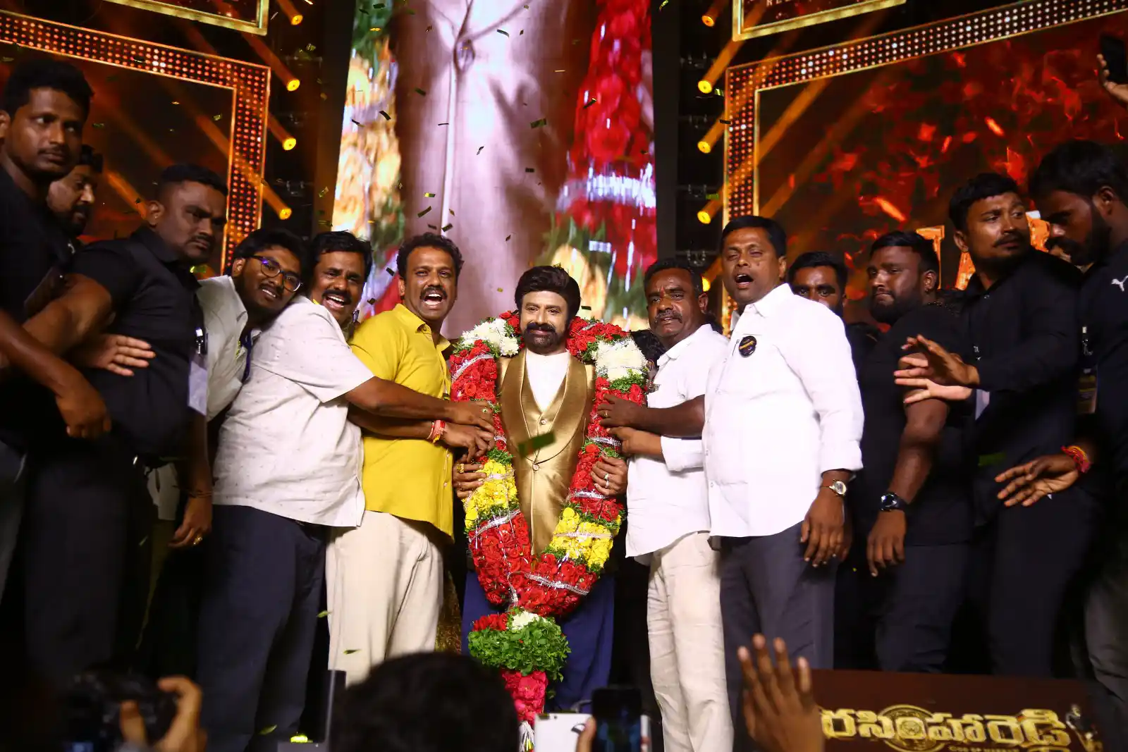 Veera Simha Reddy pre release event fans photos